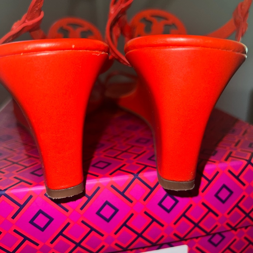 Tory Burch Summer Wedges - Picture 6 of 6